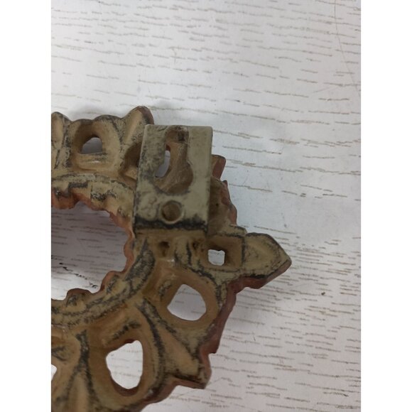 Vintage Cast Iron Skeleton Key Shaped 3 Hook Wall Coat Hanger Key Holder Rustic - Picture 5 of 7